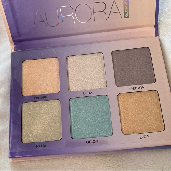 Anastasia Aurora Glow kit - Picture 3 of 3